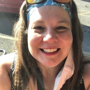 Meet your Posher, Rhonda rae